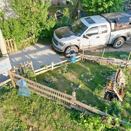 Guest house Bojana 3*